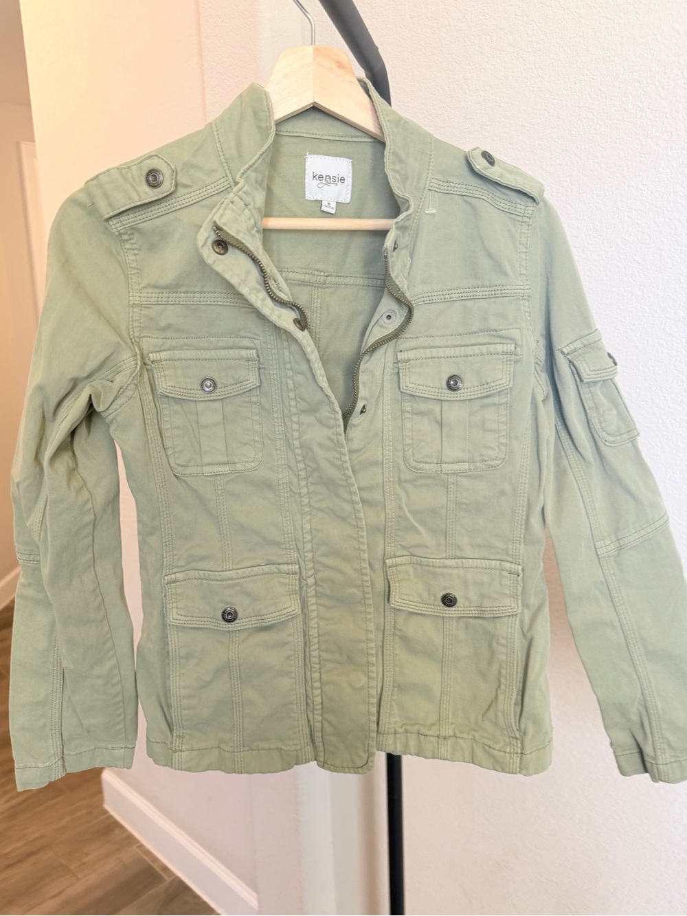 Kensie Jeans Light Olive Utility Jacket with Patch Pockets S